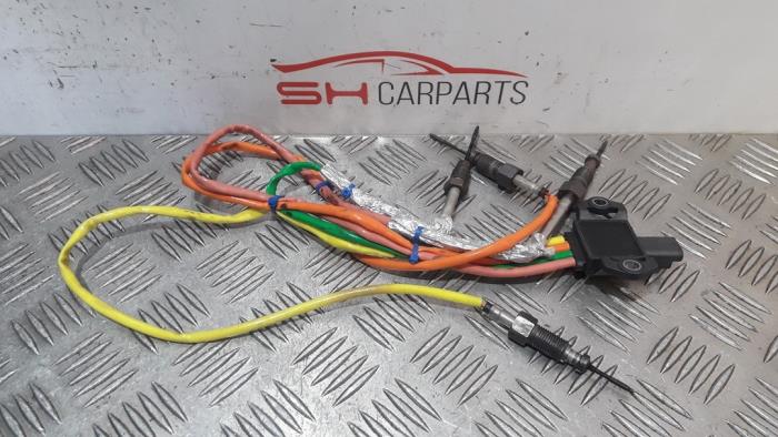 Gebruikte Uitlaat temperatuursensor Mercedes A (177.0) 1.5 A-180d Prijs € 150,00 Margeregeling aangeboden door SH Carparts