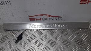 Gebruikte Instapverlichting Mercedes CLA (117.3) 2.2 CLA-220 CDI, 220 d 16V Prijs € 45,00 Margeregeling aangeboden door SH Carparts