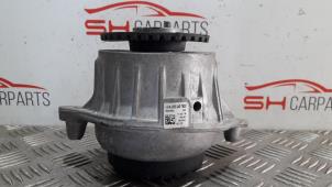 Gebruikte Motorrubber Mercedes C (W205) C-300 2.0 Turbo 16V Prijs € 90,00 Margeregeling aangeboden door SH Carparts