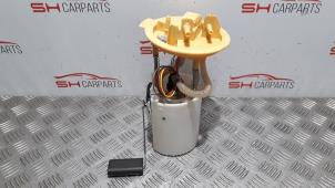 Gebruikte Tank element Pomp Mercedes B (W246) 1.8 B-180 CDI BlueEFFICIENCY 16V Prijs € 95,00 Margeregeling aangeboden door SH Carparts