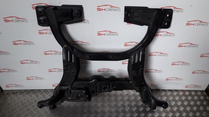 Gebruikte Subframe Mercedes B (W246/W242) 1.8 B-200 CDI BlueEFFICIENCY 16V Prijs € 65,00 Margeregeling aangeboden door SH Carparts