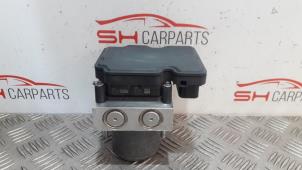 Gebruikte ABS Pomp Mercedes Vito (447.6) 2.2 116 CDI 16V Prijs € 100,00 Margeregeling aangeboden door SH Carparts