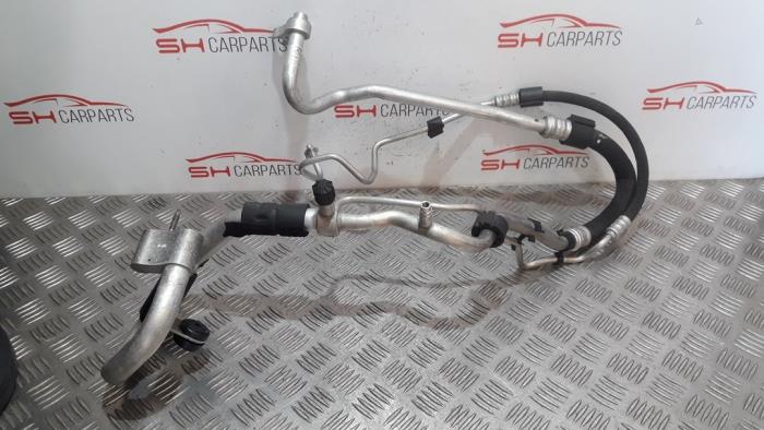 Airco Leiding van een Mercedes-Benz C (W205) C-200 1.6 CDI BlueTEC, C-200 d 16V 2016