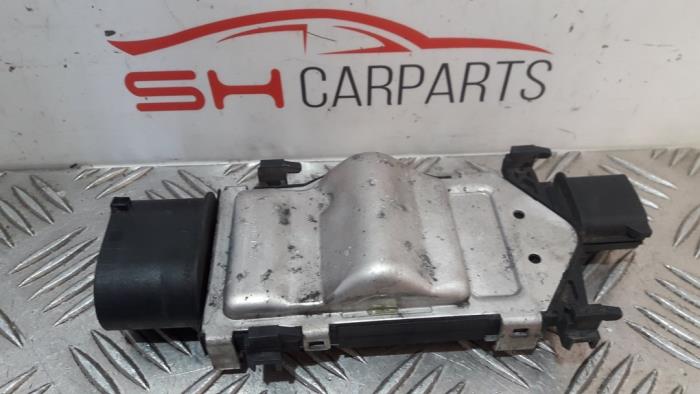 Gebruikte Koeling Module Mercedes B (W246/W242) 1.8 B-180 CDI BlueEFFICIENCY 16V Prijs € 25,00 Margeregeling aangeboden door SH Carparts
