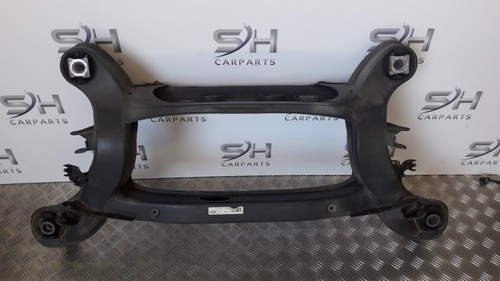 Gebruikte Subframe Mercedes 280SL-500SLC Prijs op aanvraag aangeboden door SH Carparts