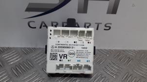 Gebruikte Deur module Mercedes C Estate (S205) C-220 CDI 2.2 16V BlueTEC Prijs € 35,00 Margeregeling aangeboden door SH Carparts