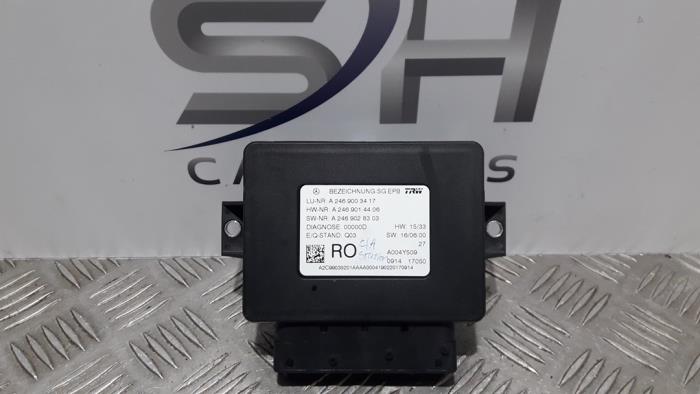 Handrem Module van een Mercedes-Benz CLA Shooting Brake (117.9) 2.2 CLA-200 CDI, 200 d 16V 2017