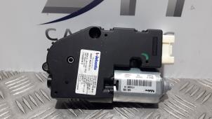 Gebruikte Schuifdak Motor Mercedes E (C207) E-250 CDI,BlueTEC,d 16V Prijs € 270,00 Margeregeling aangeboden door SH Carparts