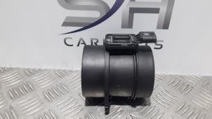 Gebruikte Luchtmassameter Mercedes CLA (117.3) 2.2 CLA-220 CDI 16V Prijs € 35,00 Margeregeling aangeboden door SH Carparts