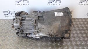 Gebruikte Versnellingsbak Volkswagen Crafter 2.5 TDI 30/32/35 Prijs € 600,00 Margeregeling aangeboden door SH Carparts