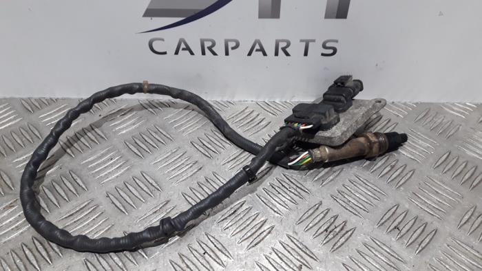 Gebruikte Nox sensor Volkswagen Crafter 2.5 TDI 30/32/35 Prijs € 185,00 Margeregeling aangeboden door SH Carparts