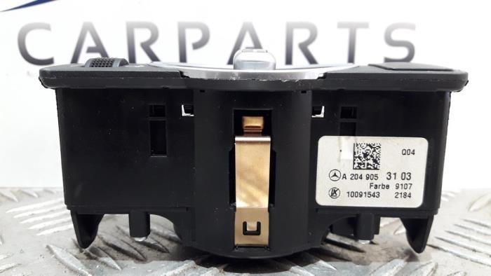 Licht Schakelaar van een Mercedes-Benz CLA (117.3) 2.2 CLA-220 CDI, 220 d 16V 2014