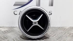 Gebruikte Luchtrooster Dashboard Mercedes CLA (117.3) 2.2 CLA-220 CDI, 220 d 16V Prijs € 15,00 Margeregeling aangeboden door SH Carparts