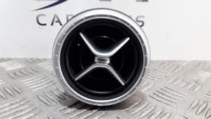 Gebruikte Luchtrooster Dashboard Mercedes CLA (117.3) 2.2 CLA-220 CDI, 220 d 16V Prijs € 15,00 Margeregeling aangeboden door SH Carparts
