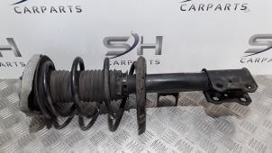 Gebruikte Mac Phersonpoot links-voor Mercedes A (W176) 1.6 A-160 16V Prijs € 70,00 Margeregeling aangeboden door SH Carparts