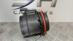 Gebruikte Luchtmassameter Mercedes A (177.0) 1.5 A-180d Prijs € 80,00 Margeregeling aangeboden door SH Carparts