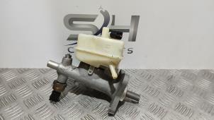 Gebruikte Hoofdremcilinder Mercedes SLK (R170) 3.2 320 V6 18V Prijs € 20,00 Margeregeling aangeboden door SH Carparts