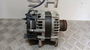 Gebruikte Dynamo Mercedes A (177.0) 1.5 A-180d Prijs € 225,00 Margeregeling aangeboden door SH Carparts