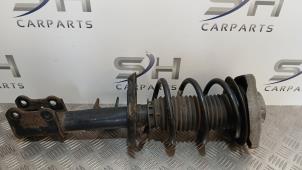 Gebruikte Mac Phersonpoot links-voor Mercedes A (W176) 2.2 A-200 CDI, A-200d 16V Prijs € 70,00 Margeregeling aangeboden door SH Carparts