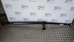 Gebruikte Tussenas Mercedes A (W176) 2.0 A-250 Turbo 16V 4-Matic Prijs € 300,00 Margeregeling aangeboden door SH Carparts