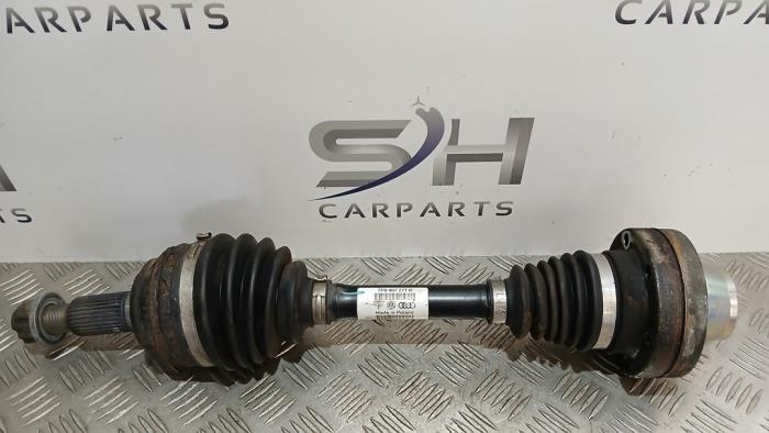 Gebruikte Steekas links-voor Audi Q7 (4LB) 3.0 TDI V6 24V Prijs € 65,00 Margeregeling aangeboden door SH Carparts