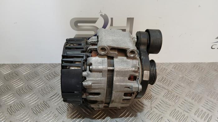 Gebruikte Dynamo Audi A5 Sportback (F5A/F5F) 2.0 35 TFSI Mild Hybrid 16V Prijs € 140,00 Margeregeling aangeboden door SH Carparts