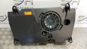 Gebruikte Subwoofer Mercedes A (W176) 2.0 A-250 Turbo 16V Prijs € 130,00 Margeregeling aangeboden door SH Carparts