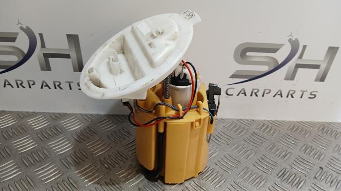 Gebruikte Tank element Pomp Mercedes E Estate (S212) E-220 CDI 16V BlueEfficiency, BlueTEC Prijs € 65,00 Margeregeling aangeboden door SH Carparts