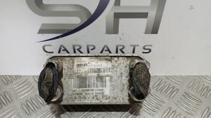 Gebruikte Oliekoeler Mercedes E (C207) E-250 CDI,BlueTEC,d 16V Prijs € 40,00 Margeregeling aangeboden door SH Carparts