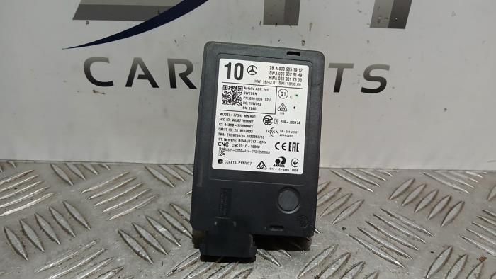 Radar sensor van een Mercedes-AMG A-Klasse AMG (177.0) 2.0 A-35 AMG Turbo 16V 4Matic 2019