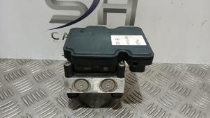 Gebruikte ABS Pomp Mercedes A (W176) 2.0 A-250 Turbo 16V 4-Matic Prijs € 225,00 Margeregeling aangeboden door SH Carparts