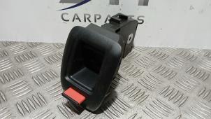 Gebruikte Achterbank slot Mercedes B (W246) 1.6 B-180 BlueEFFICIENCY Turbo 16V Prijs € 45,00 Margeregeling aangeboden door SH Carparts