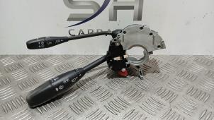 Gebruikte Combischakelaar Stuurkolom Mercedes CLS (C219) 320 CDI 24V Prijs € 45,00 Margeregeling aangeboden door SH Carparts