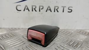 Gebruikte Veiligheidsgordel Insteek midden-achter Mercedes Vito (639.6) 2.2 109 CDI 16V Prijs € 45,00 Margeregeling aangeboden door SH Carparts