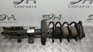 Gebruikte Mac Phersonpoot rechts-voor Mercedes Vito Prijs € 120,00 Margeregeling aangeboden door SH Carparts