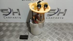 Gebruikte Tank element Pomp Mercedes B (W246) 1.8 B-180 CDI BlueEFFICIENCY 16V Prijs € 95,00 Margeregeling aangeboden door SH Carparts