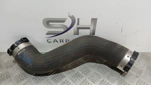Gebruikte Intercooler Slang Mercedes GLK (204.7/9) 2.2 220 CDI 16V BlueEff.,BlueTEC 4-Matic Prijs € 30,00 Margeregeling aangeboden door SH Carparts