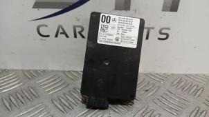 Gebruikte Radar sensor Mercedes B (W246) 1.8 B-180 CDI BlueEFFICIENCY 16V Prijs € 140,00 Margeregeling aangeboden door SH Carparts