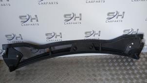 Gebruikte Paravan Mercedes B (W246) 1.8 B-200 CDI BlueEFFICIENCY 16V Prijs € 30,00 Margeregeling aangeboden door SH Carparts