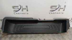 Gebruikte Voorinstap links Mercedes Vito (447.6) 1.6 111 CDI 16V Prijs € 25,00 Margeregeling aangeboden door SH Carparts