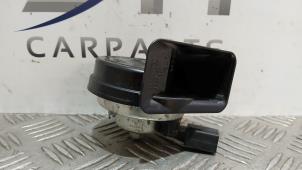 Gebruikte Claxon Mercedes GLA (156.9) 1.6 180 16V Prijs € 40,00 Margeregeling aangeboden door SH Carparts