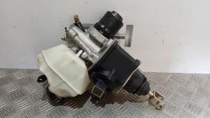 Gebruikte Hoofdremcilinder Mercedes CLS (C219) 350 3.5 V6 18V Prijs € 60,00 Margeregeling aangeboden door SH Carparts