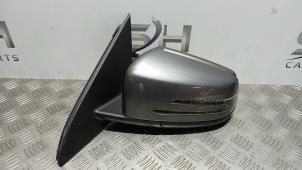 Gebruikte Spiegel Buiten links Mercedes A (W176) 1.8 A-200 CDI 16V Prijs € 285,00 Margeregeling aangeboden door SH Carparts