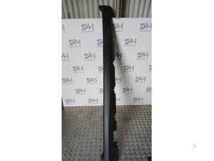 Gebruikte Sideskirt links Mercedes GLC (X253) 2.2 250d 16V BlueTEC 4-Matic Prijs € 70,00 Margeregeling aangeboden door SH Carparts