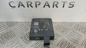 Gebruikte Radar sensor Mercedes C Estate (S206) C-300 e 2.0 Turbo Prijs € 235,00 Margeregeling aangeboden door SH Carparts