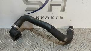 Gebruikte Slang (diversen) Mercedes C Estate (S206) C-300 e 2.0 Turbo Prijs € 45,00 Margeregeling aangeboden door SH Carparts