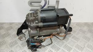 Gebruikte Compressor Mercedes E Estate (S213) E-200d 2.0 Turbo 16V Prijs € 375,00 Margeregeling aangeboden door SH Carparts
