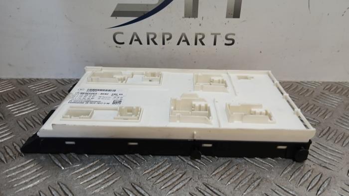 Computer Body Control van een Mercedes-Benz B (W246) 1.6 B-180 BlueEFFICIENCY Turbo 16V 2012