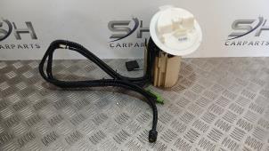 Gebruikte Tank element Pomp Mercedes C Estate (S204) 2.2 C-200 CDI 16V BlueEFFICIENCY Prijs € 25,00 Margeregeling aangeboden door SH Carparts