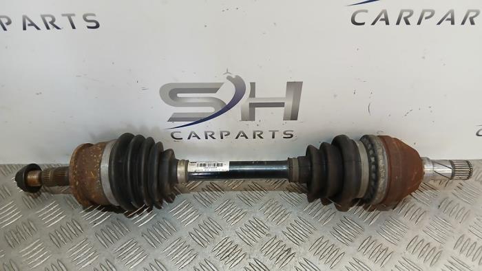 Gebruikte Aandrijfas links-voor Opel Astra J (PC6/PD6/PE6/PF6) 1.4 Turbo 16V Prijs € 28,00 Margeregeling aangeboden door SH Carparts